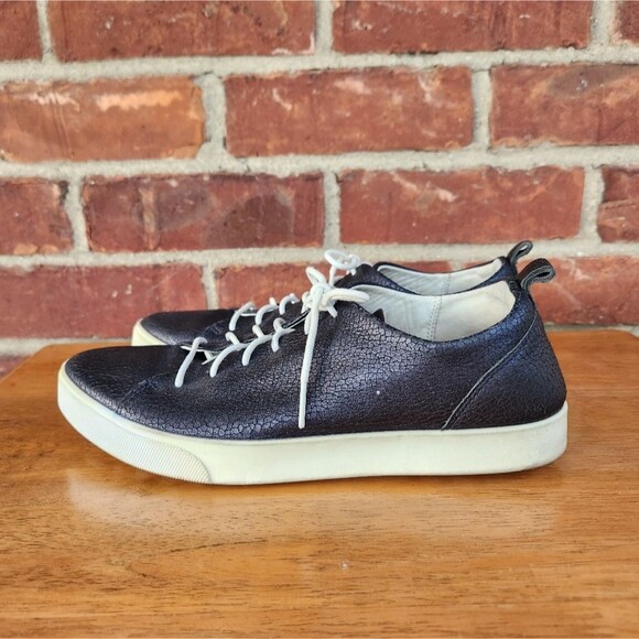 ECCO leather Sneakers size 7W - Picture 5 of 10